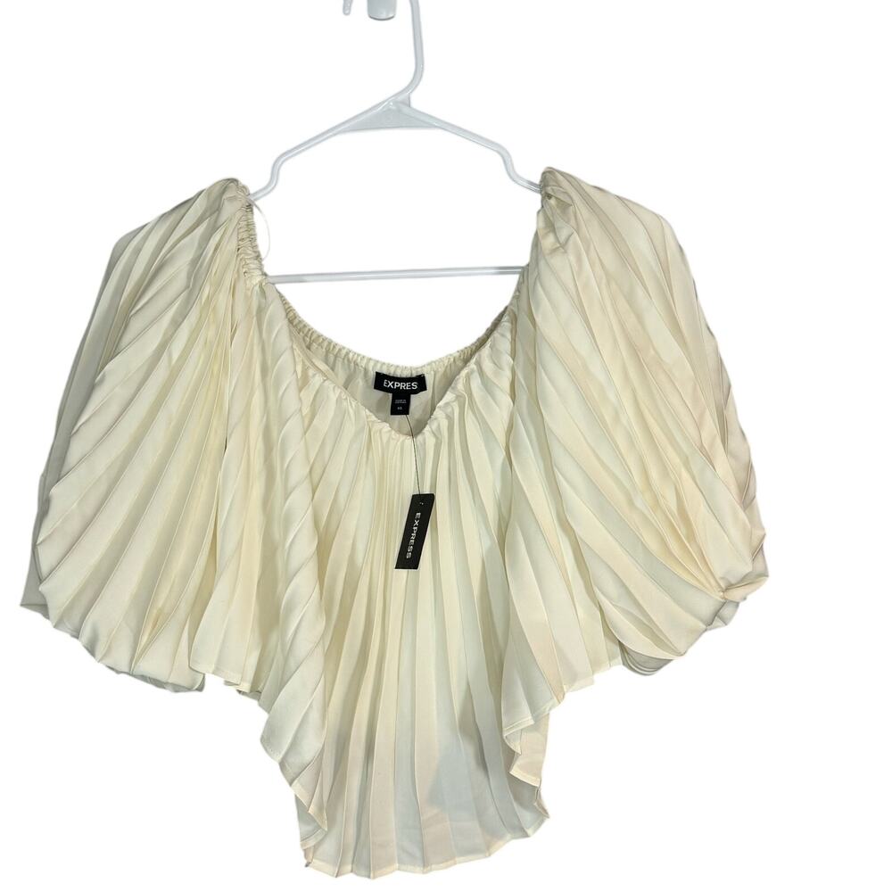 NWT Express Off-White Pleated Crop Top   XS